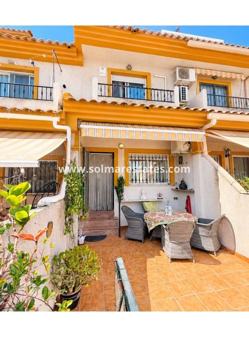 Town House - Resale - Daya Nueva - Daya Nueva