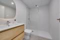 Venta - Apartamento - Campoamor - Res. Seagardens