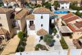 Venta - Villa independiente - Los Balcones