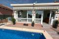 Venta - Villa independiente - Los Montesinos - La Herrada