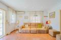 Venta - Villa independiente - Punta Prima