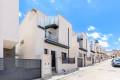 Venta - Villa independiente - Villamartin - PAU 26