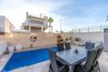 Venta - Villa independiente - Villamartin - PAU 26