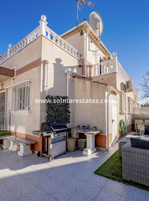 Viererkabel-Haus - Resale - Cabo Roig - La Regia