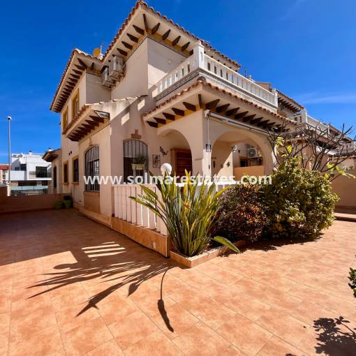 Viererkabel-Haus - Resale - Cabo Roig - R11431