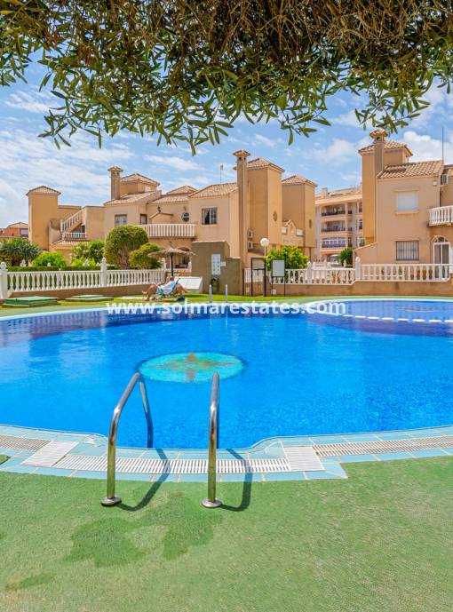 Viererkabel-Haus - Resale - Playa Flamenca - Zodiaco