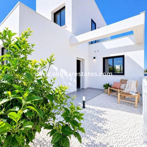 Villa independiente - Nueva construcción  - BAÑOS Y MENDIGO - Altaona Golf