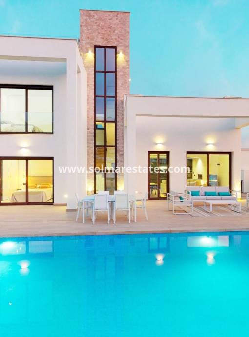 Villa independiente - Nueva construcción  - Finestrat - Campana Garden
