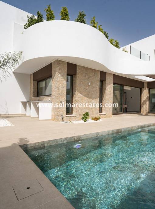 Villa independiente - Nueva construcción  - Heredades - Res. Essence