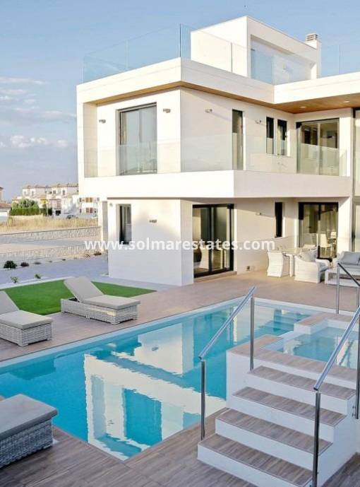 Villa independiente - Nueva construcción  - Orihuela Costa - Dehesa de Campoamor