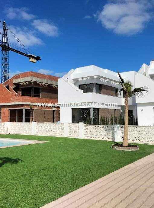 Villa independiente - Nueva construcción  - Pilar De La Horadada - Lo Romero Golf