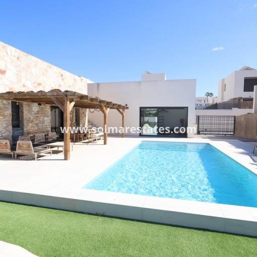 Villa independiente - Venta - Algorfa - La Finca Golf Resort