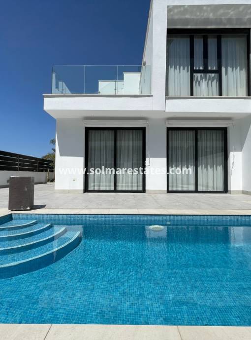 Villa independiente - Venta - Benijofar - Benijofar