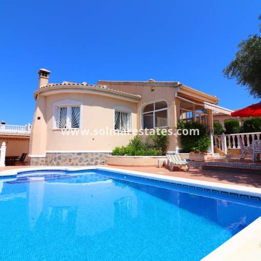 Villa independiente - Venta - Benijofar - R-25059