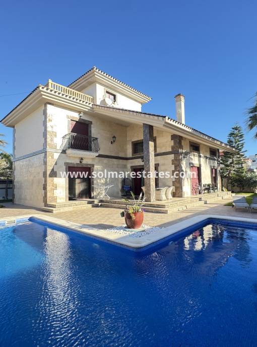 Villa independiente - Venta - Cabo Roig - Beachside Cabo Roig