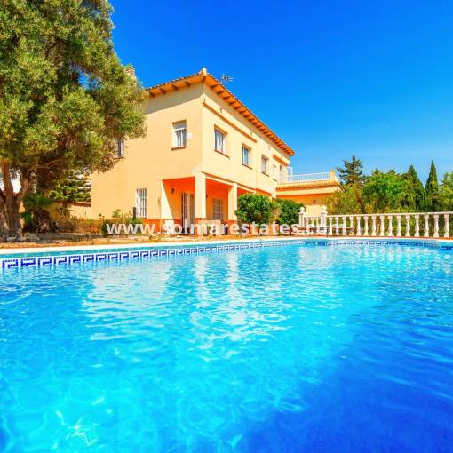 Villa independiente - Venta - La Mata - R-36615