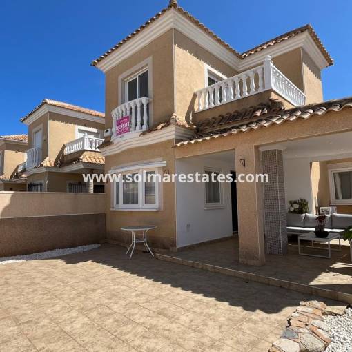 Villa independiente - Venta - Playa Flamenca - R11749
