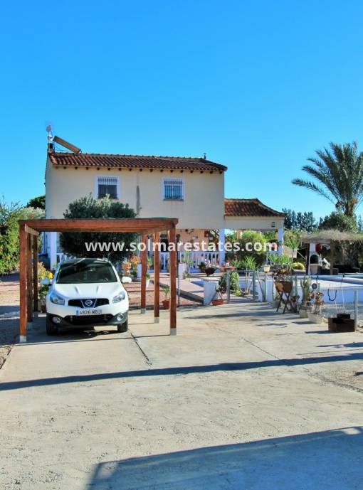 Villa independiente - Venta - Redovan - Redovan