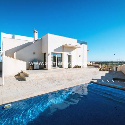 Villa independiente - Venta - San Miguel De Salinas - San Miguel De Salinas