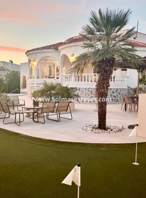 Villa independiente - Venta - Torrevieja - San luis