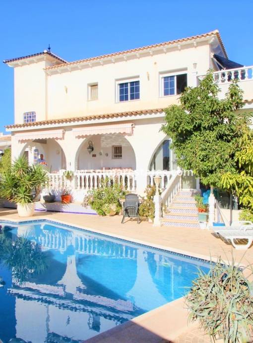 Villa independiente - Venta - Villamartin - Blue Lagoon