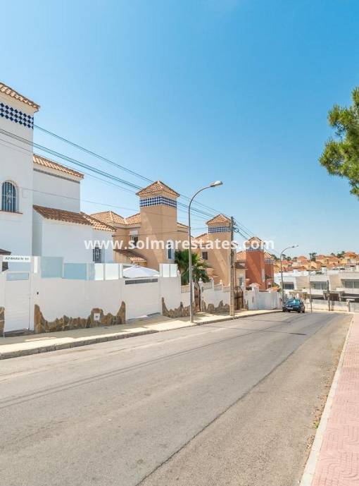 Villa independiente - Venta - Villamartin - El Galan
