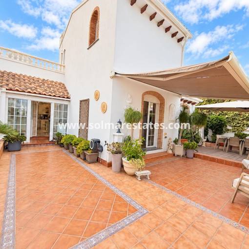 Villa independiente - Venta - Villamartin - Rioja