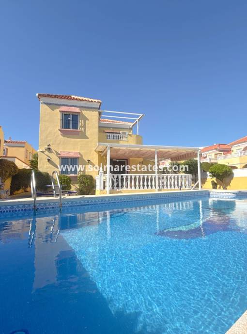 Villa individuelle - Resale - Cabo Roig - La Regia