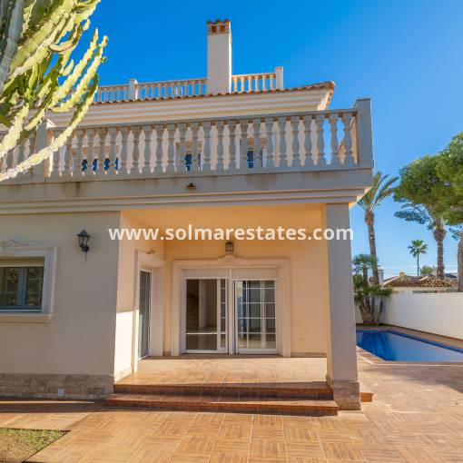 Villa individuelle - Resale - Cabo Roig - R-42439