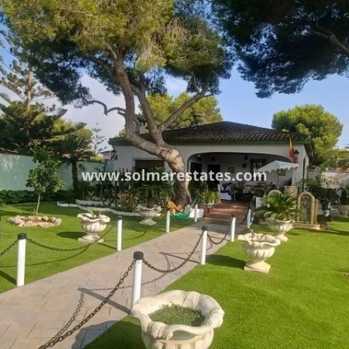Villa individuelle - Resale - Campoamor - R-72857