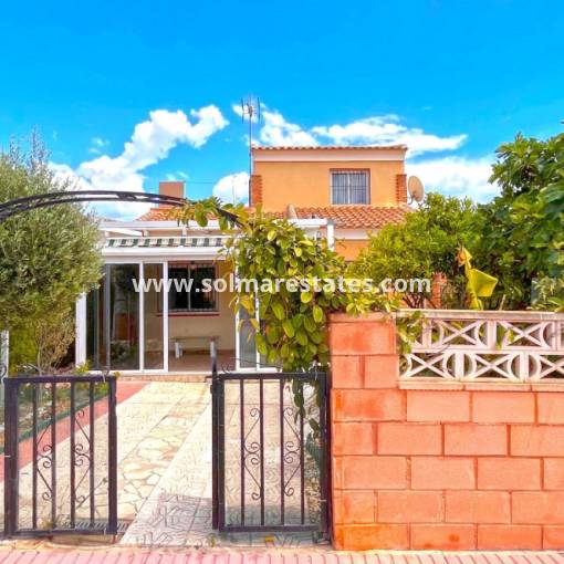 Villa individuelle - Resale - Playa Flamenca - R10736