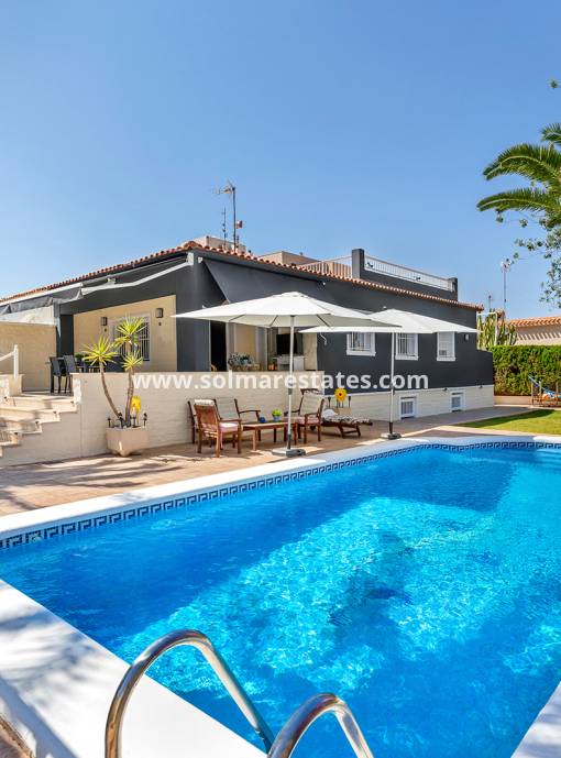 Villa individuelle - Resale - Punta Prima - Rocio del Mar