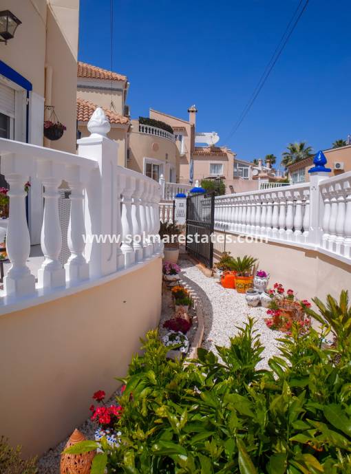 Villa individuelle - Resale - Villamartin - El Galan