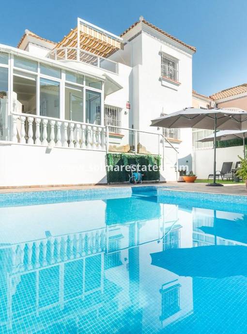 Villa individuelle - Resale - Villamartin - El Galan