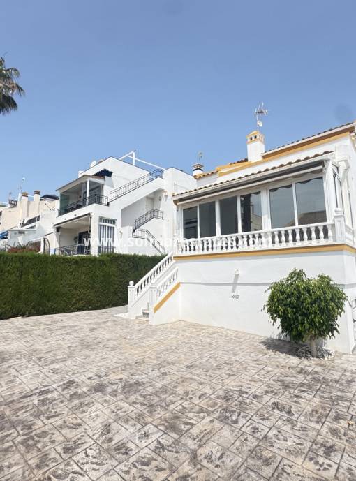 Villa individuelle - Resale - Villamartin - Rioja