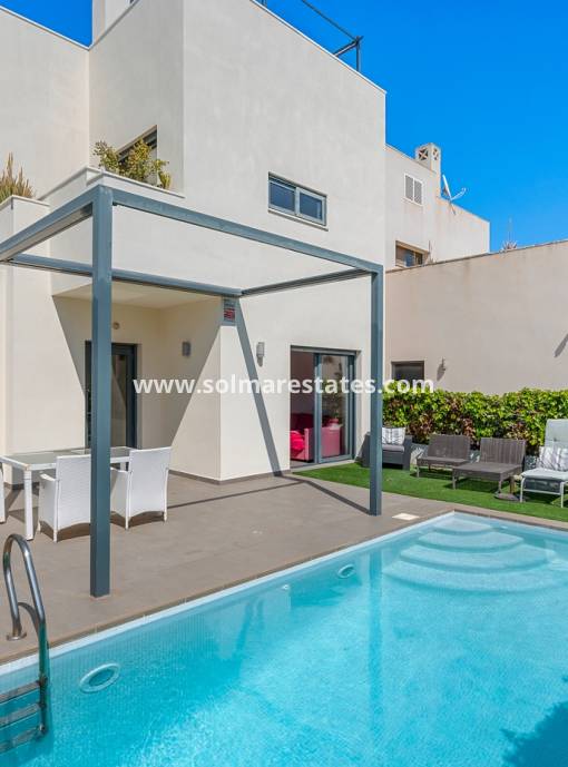 Vrijstaande Villa - Resale - Ciudad Quesada - Dona Pepa