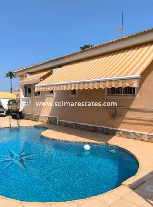 Vrijstaande Villa - Resale - Ciudad Quesada - Pueblo Bravo