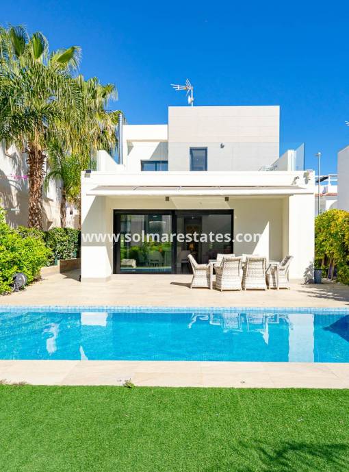 Vrijstaande Villa - Resale - Ciudad Quesada - Pueblo Bravo
