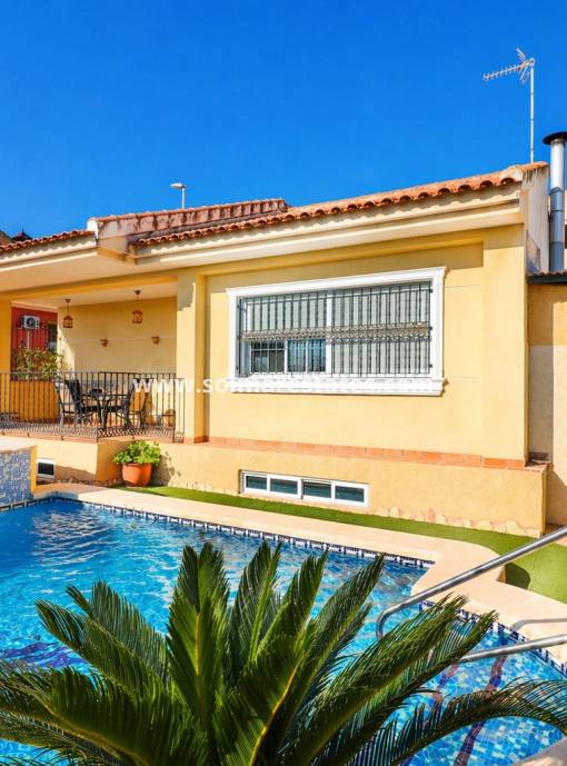 Vrijstaande Villa - Resale - El Saladar - Almoradi