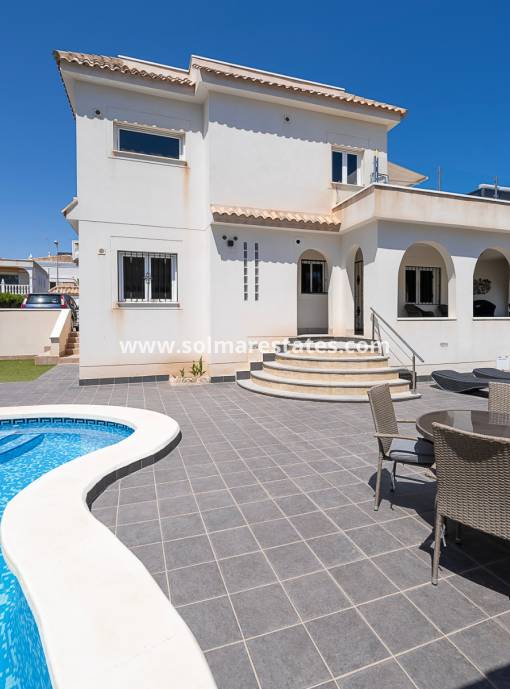 Vrijstaande Villa - Resale - La Zenia - Beachside