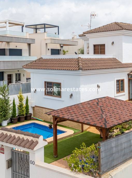 Vrijstaande Villa - Resale - Los Montesinos - La Herrada