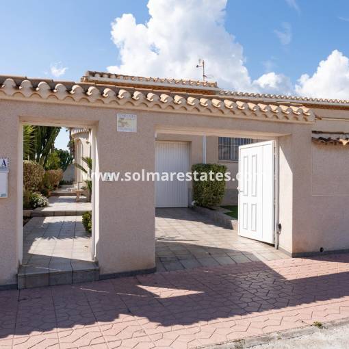 Vrijstaande Villa - Resale - Orihuela Costa - Playa Flamenca