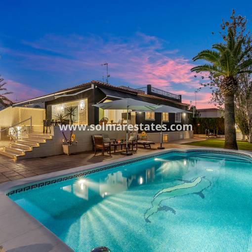 Vrijstaande Villa - Resale - Punta Prima - Rocio del Mar