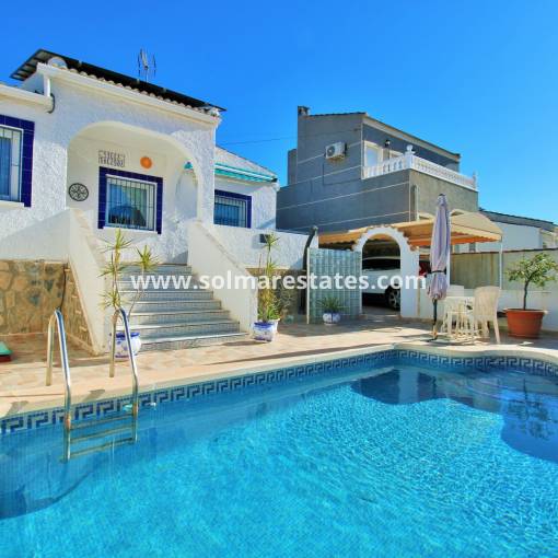 Vrijstaande Villa - Resale - Torrevieja - La Siesta