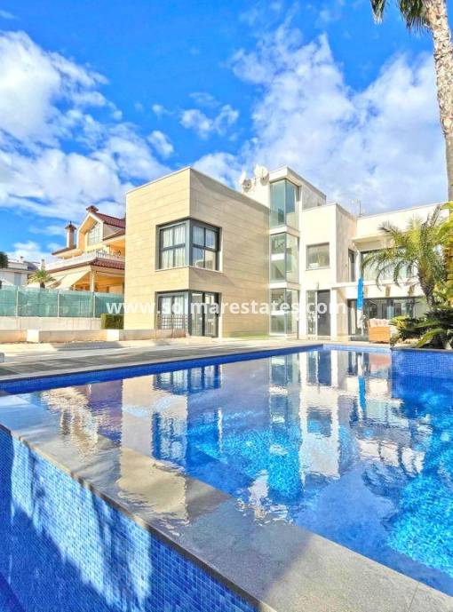 Vrijstaande Villa - Resale - Torrevieja - La Veleta