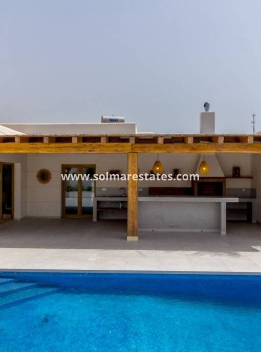 Vrijstaande Villa - Resale - Torrevieja - Torreta Florida