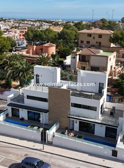 Vrijstaande Villa - Resale - Villamartin - El Galan