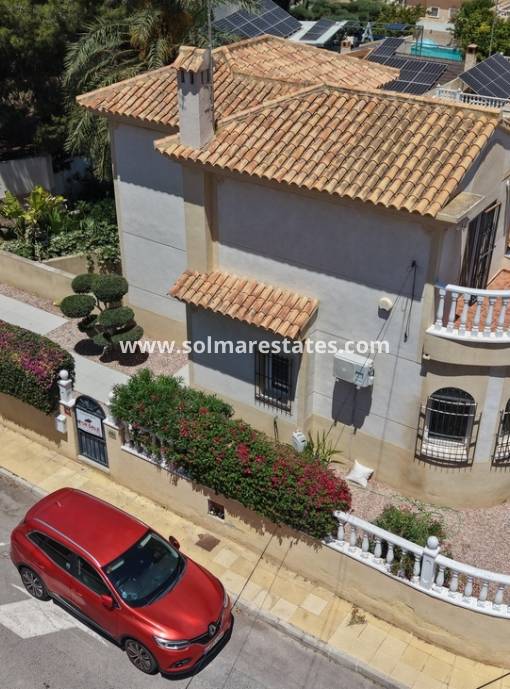 Vrijstaande Villa - Resale - Villamartin - El Galan