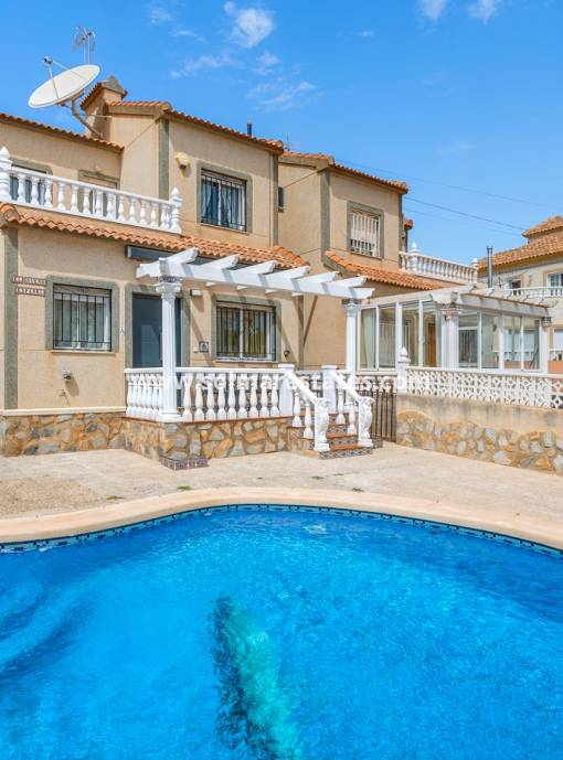 Vrijstaande Villa - Resale - Villamartin - El Galan