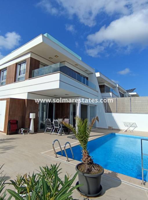 Vrijstaande Villa - Resale - Villamartin - Las Filipinas